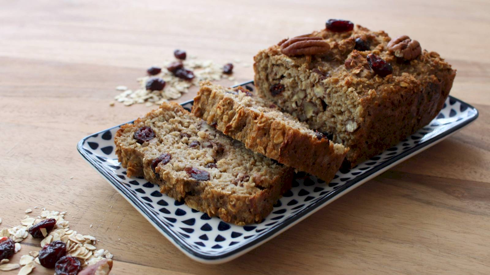 Lekker en gezond recept: havermoutcake met cranberrys